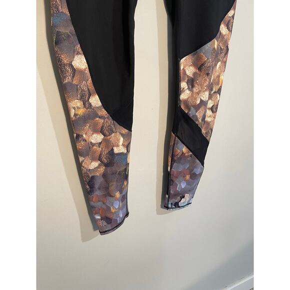 Athleta Black Asym Mesh Sonartight Athletic Leggings Size Large - Picture 6 of 15